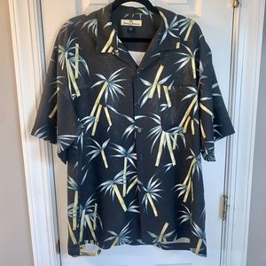 Tommy Bahama Casual Button Down Shirt (mens)